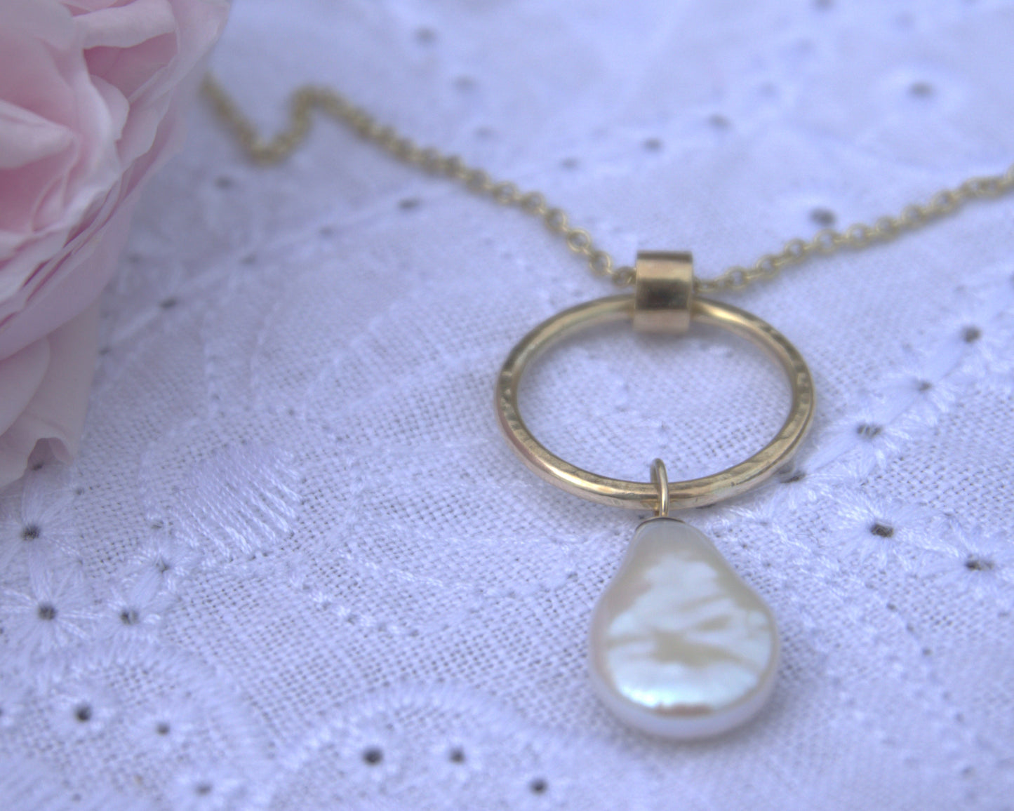 Gold Pear Pearl Necklace