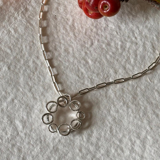 Wreath Necklace