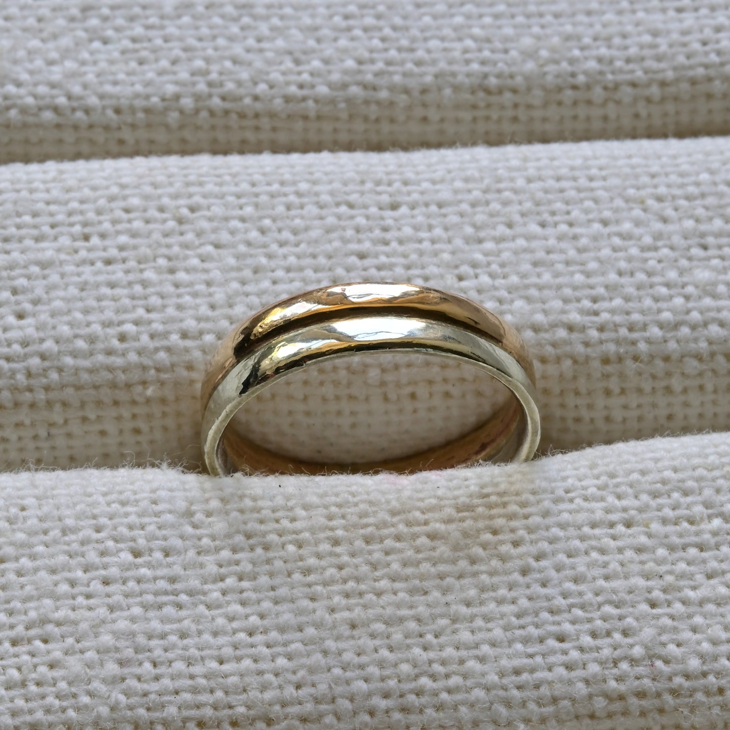 Red & White Double Wedding Band