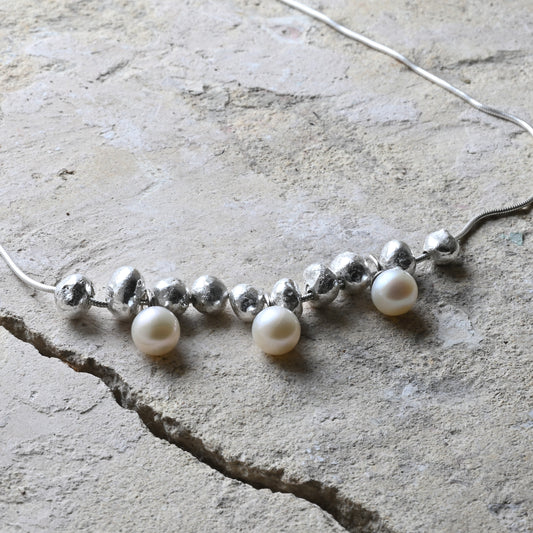 Silver Pebble & Pearl Necklace